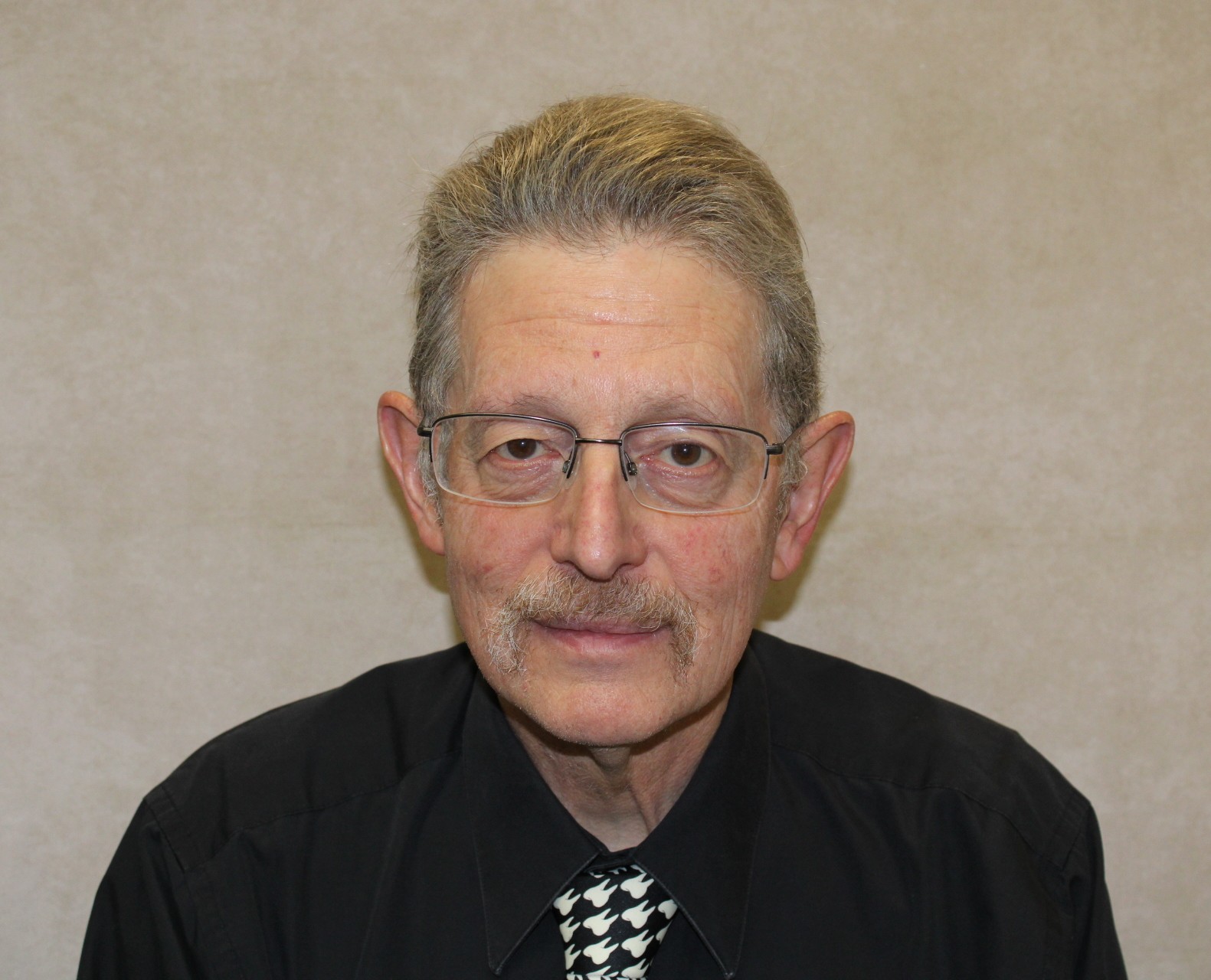 Dr. Robert Zimmerman